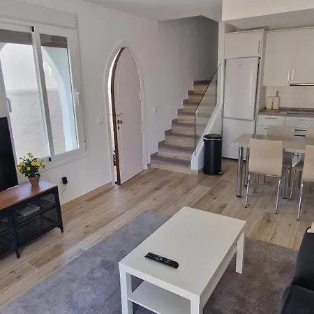 Apartment Large 1 Bedroom Close To Puerto Banus Marbella