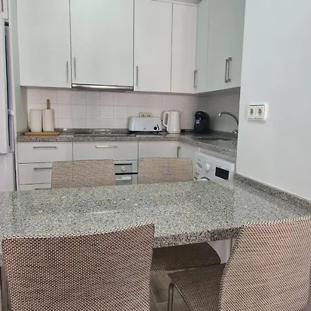 Large 1 Bedroom Close To Puerto Banus Apartment